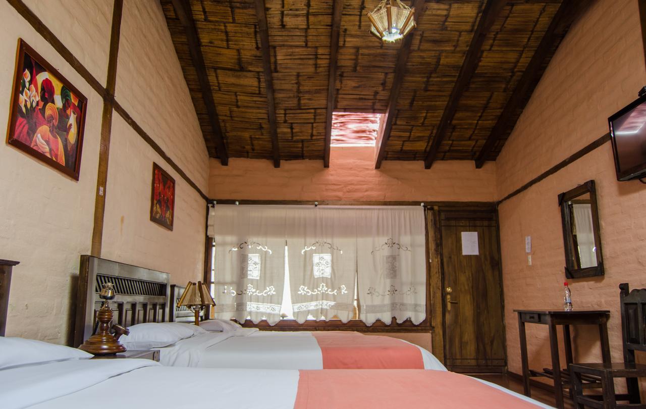 Hotel Bambu Riobamba Ngoại thất bức ảnh